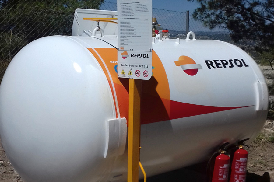 deposito-gas-butano-repsol granada